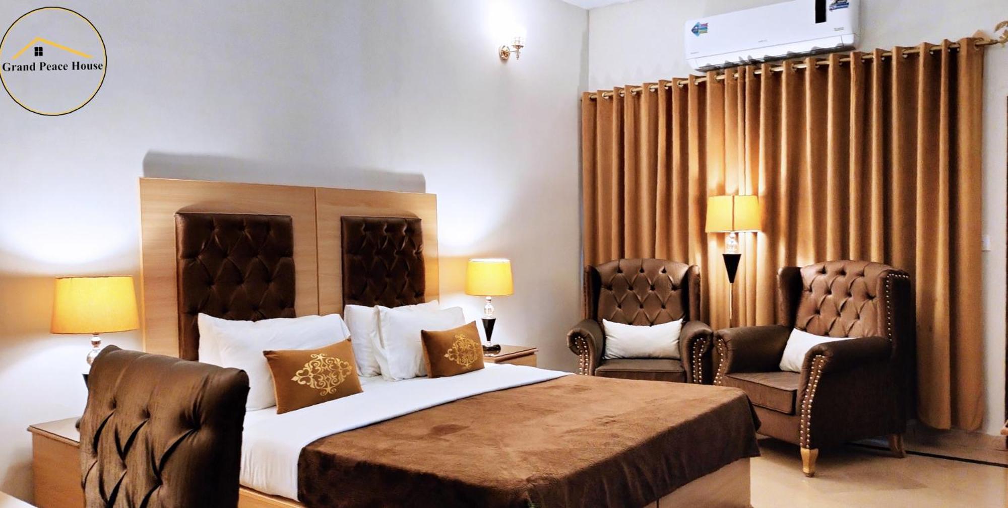 Grand Peace House I Bed & Breakfast Islamabad Eksteriør bilde